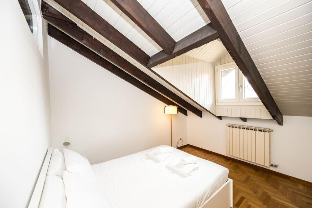 Wonderfull Two Floors Navigli Milaan