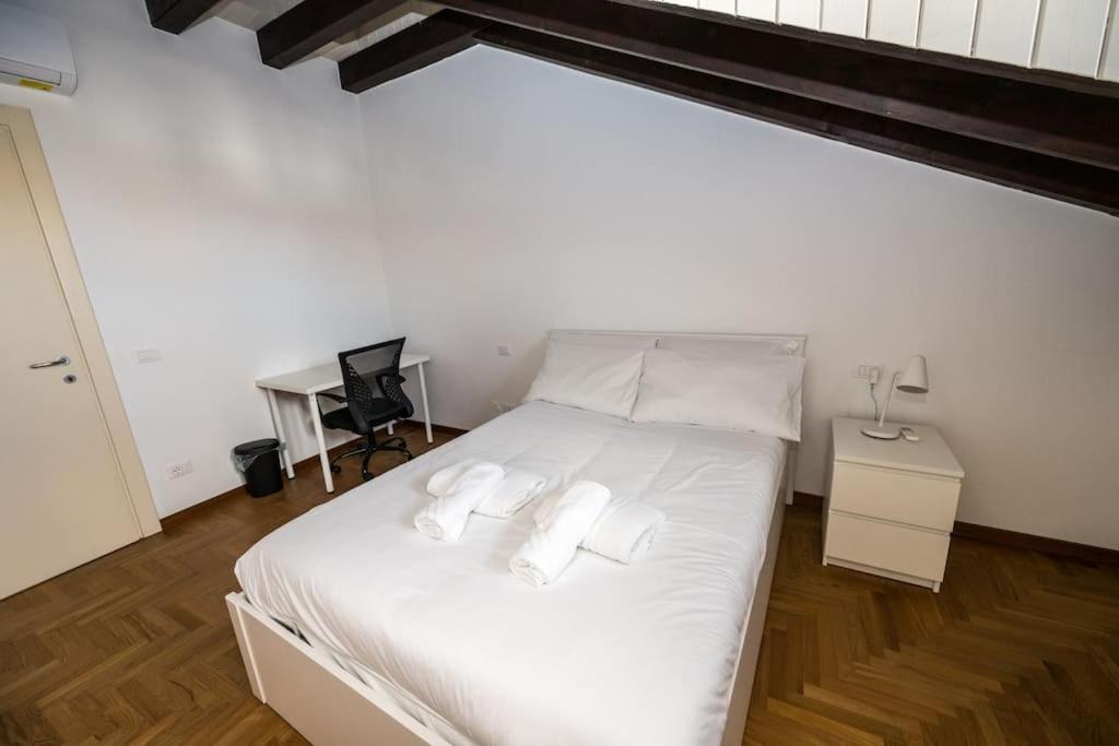 Appartement Wonderfull Two Floors Navigli Milaan